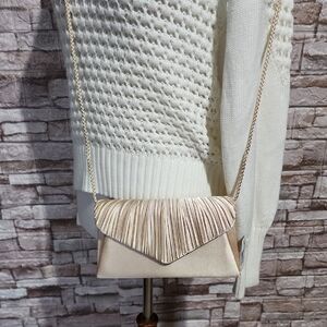 Jessica Mc Clintock New Elegant Cream Evening Crossbody Bag with Pleated Flap